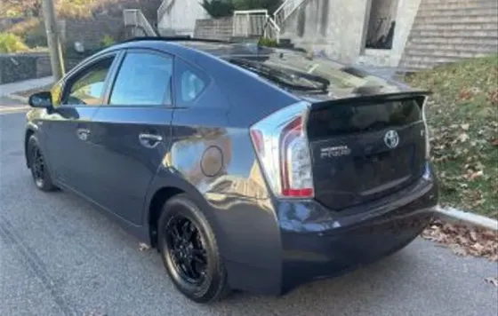 Toyota Prius 2014 თბილისი