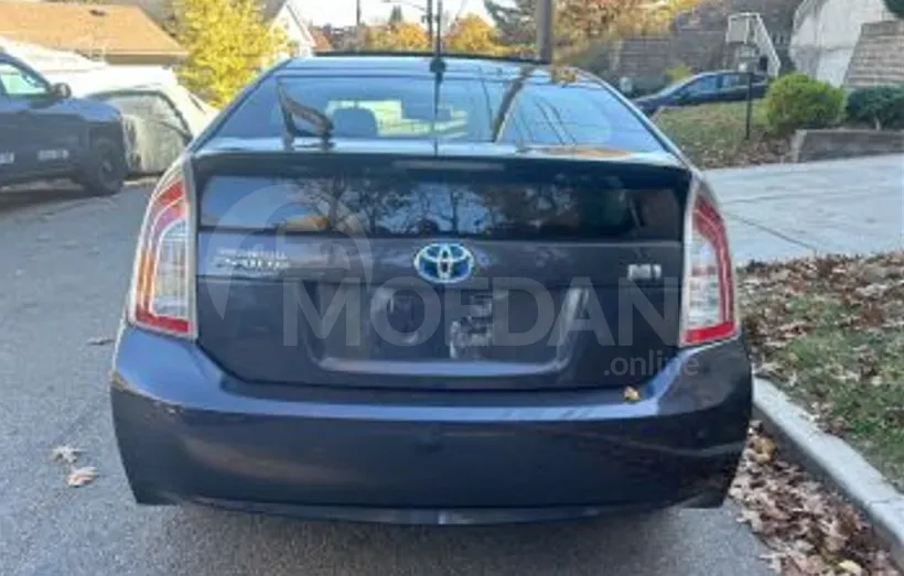 Toyota Prius 1.8L 2014 Тбилиси - изображение 5