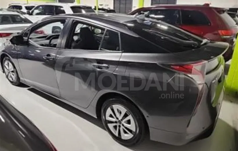 Toyota Prius 1.8L 2017 Тбилиси - изображение 2