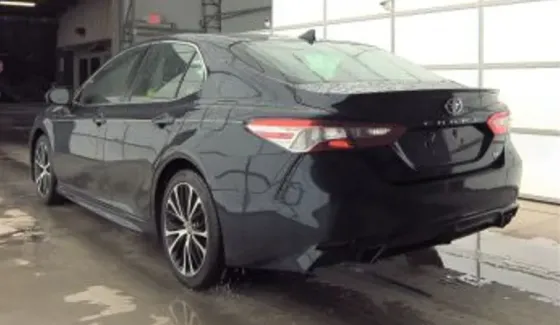 Toyota Camry 2020 Тбилиси