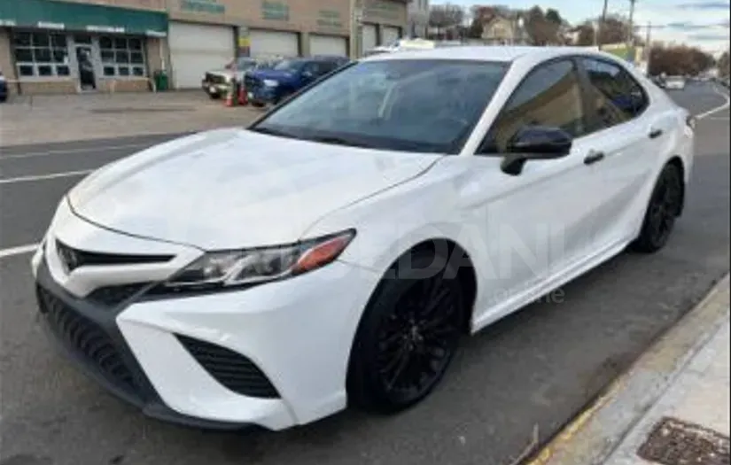 Toyota Camry 2.5L 2020 Тбилиси - изображение 7