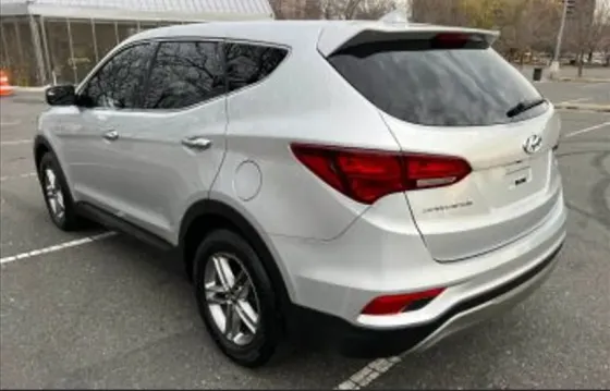 Hyundai Santa Fe 2017 თბილისი