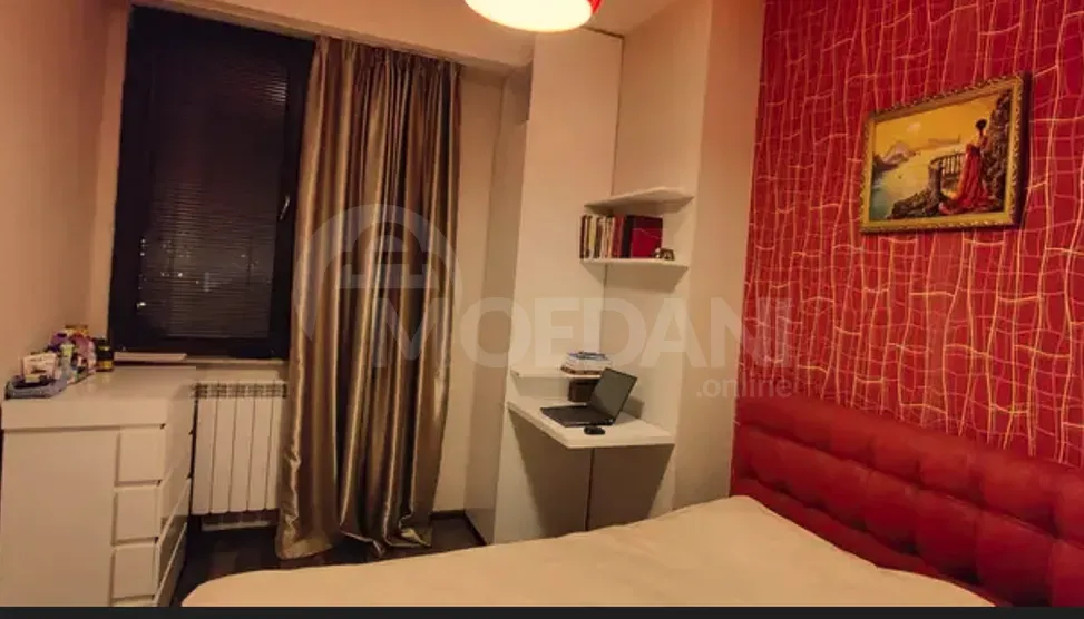 იყიდება 3 ოთახიანი ბინას 67მ² 10/17 სართ თბილისი - photo 8