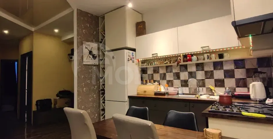 იყიდება 3 ოთახიანი ბინას 67მ² 10/17 სართ თბილისი - photo 2