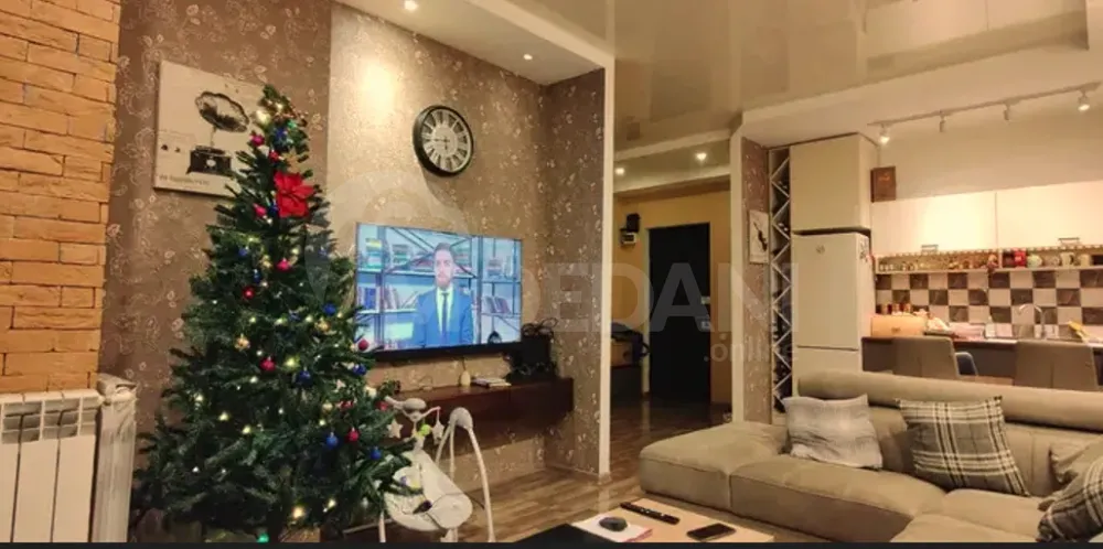 იყიდება 3 ოთახიანი ბინას 67მ² 10/17 სართ თბილისი - photo 4