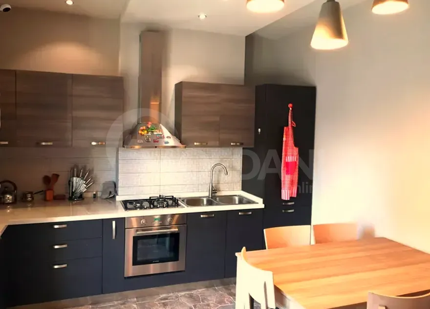 Продам 4-комн. квартиру 80м² 1/5 эт. Тбилиси - изображение 2