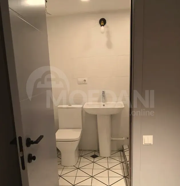 Продается универсальное коммерческое помещение в Чугурети Тбилиси - изображение 7