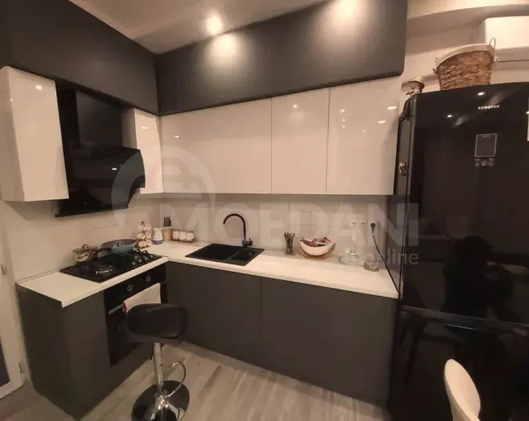 Продам 3-комн. квартиру 70м² 1/15 эт. Тбилиси - изображение 1