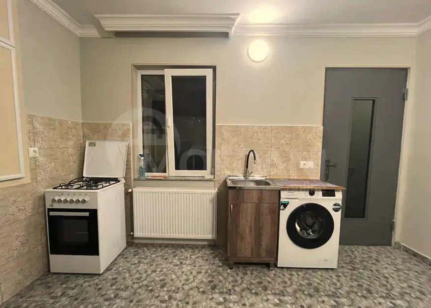 House for rent 50м² Tbilisi - photo 1