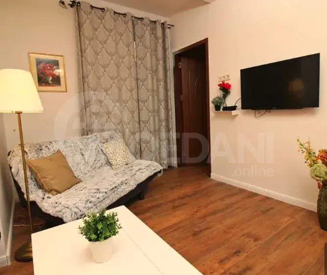 ქირავდება 3 ოთახიანი ბინა 63მ² 8/9 სართ თბილისი - photo 4