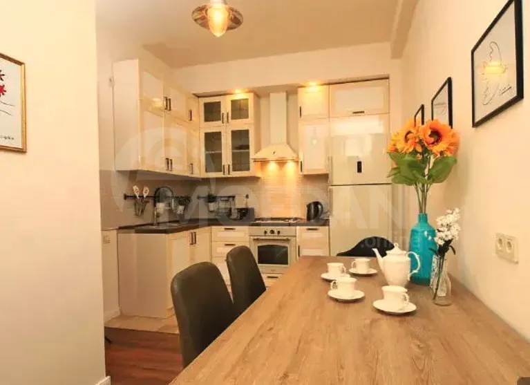 ქირავდება 3 ოთახიანი ბინა 63მ² 8/9 სართ თბილისი - photo 1