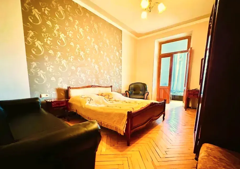 Продам 4-комн. квартиру 115м² 4/5 эт. Тбилиси - изображение 4