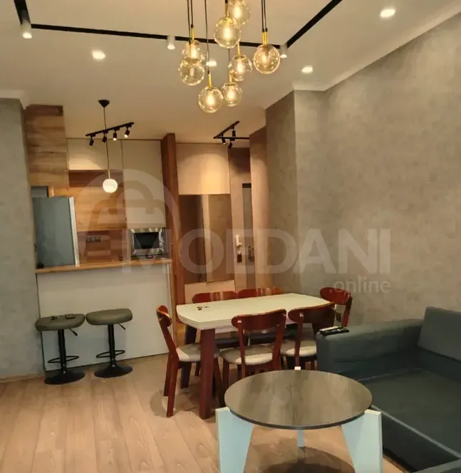 Продам 3-комн. квартиру 65м² 5/15 эт. Тбилиси - изображение 1