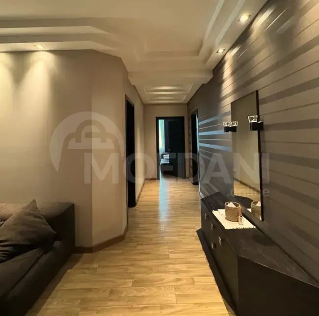 იყიდება 4 ოთახიანი ბინას 145მ² 2/10 სართ თბილისი - photo 3