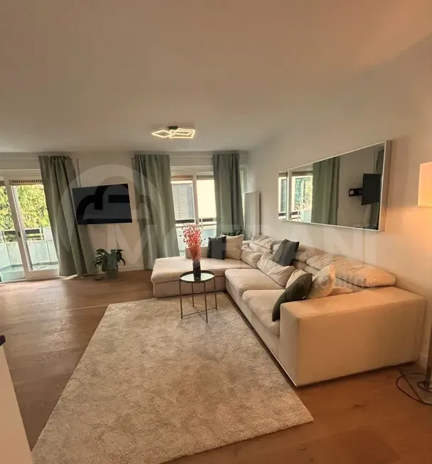 Apartments For Rent three-room 100м² 5/12 floor Tbilisi - photo 1