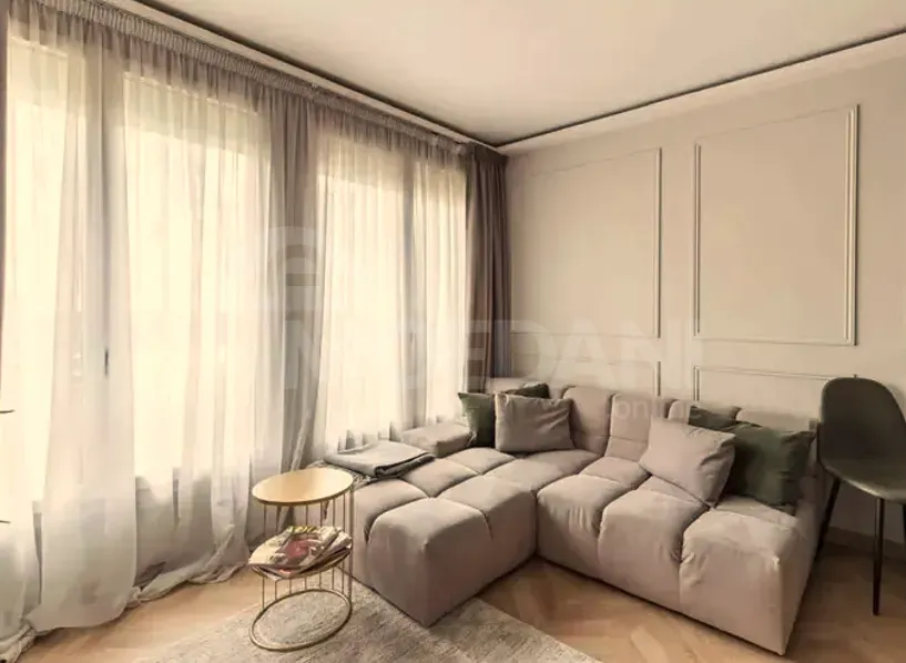 ქირავდება 2 ოთახიანი ბინა 80მ² 8/12 სართ თბილისი - photo 1