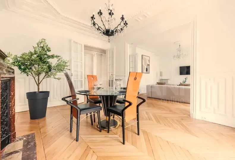 Сдам 4-комн. квартиру 180м² 7/10 эт. Тбилиси - изображение 5