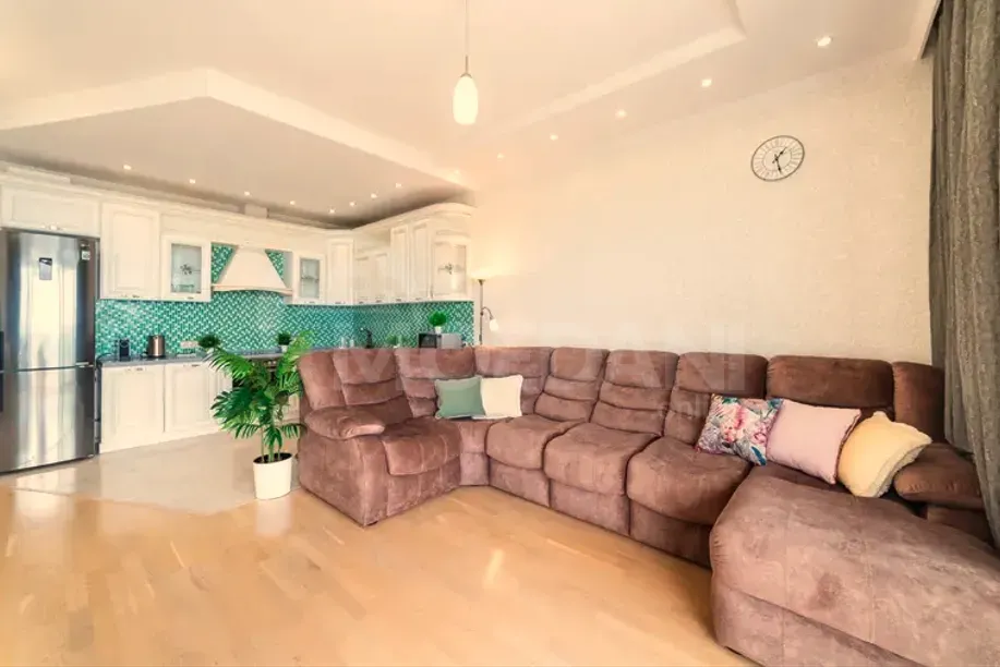 Сдам 3-комн. квартиру 120м² 15/18 эт. Тбилиси - изображение 2