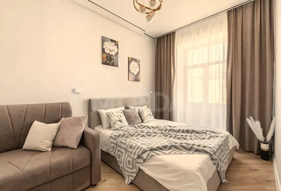 Apartments For Rent three-room 80м² 7/21 floor Tbilisi - photo 2