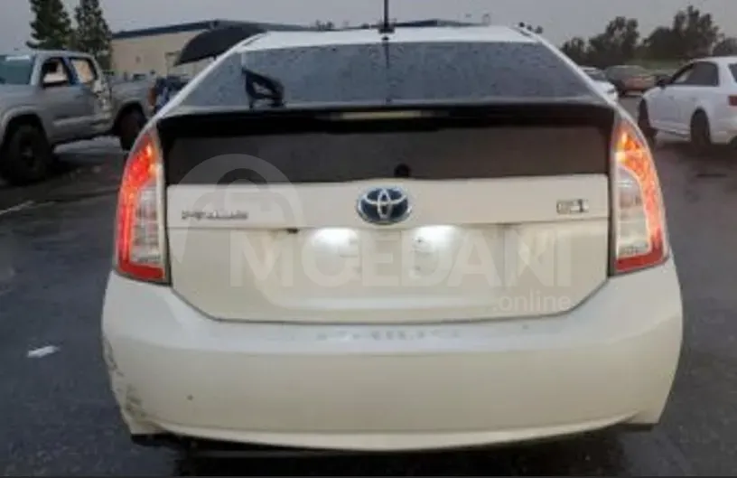 Toyota Prius 1.8L 2014 Тбилиси - изображение 4