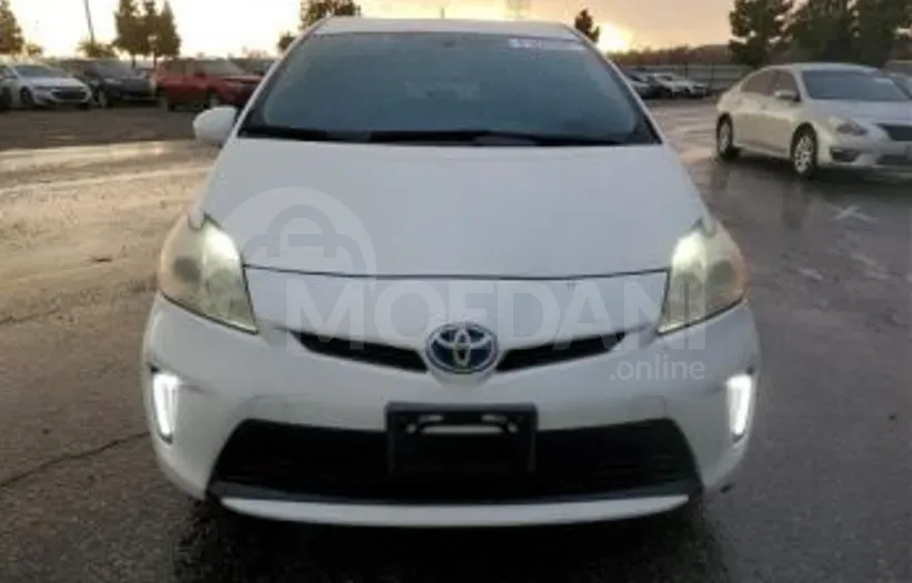 Toyota Prius 1.8L 2014 Тбилиси - изображение 1