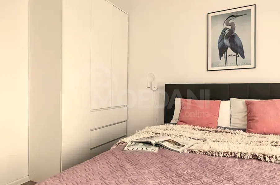 ქირავდება 2 ოთახიანი ბინა 77მ² 10/20 სართ თბილისი - photo 8