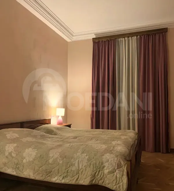 იყიდება 6 ოთახიანი ბინას 200მ² 3/5 სართ თბილისი - photo 6