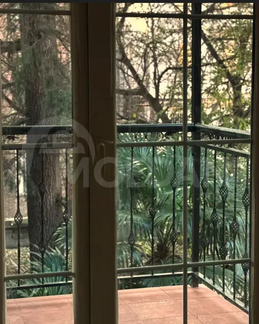 იყიდება 3 ოთახიანი ბინას 140მ² 3/3 სართ თბილისი - photo 5