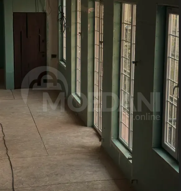 იყიდება 3 ოთახიანი ბინას 140მ² 3/3 სართ თბილისი - photo 3