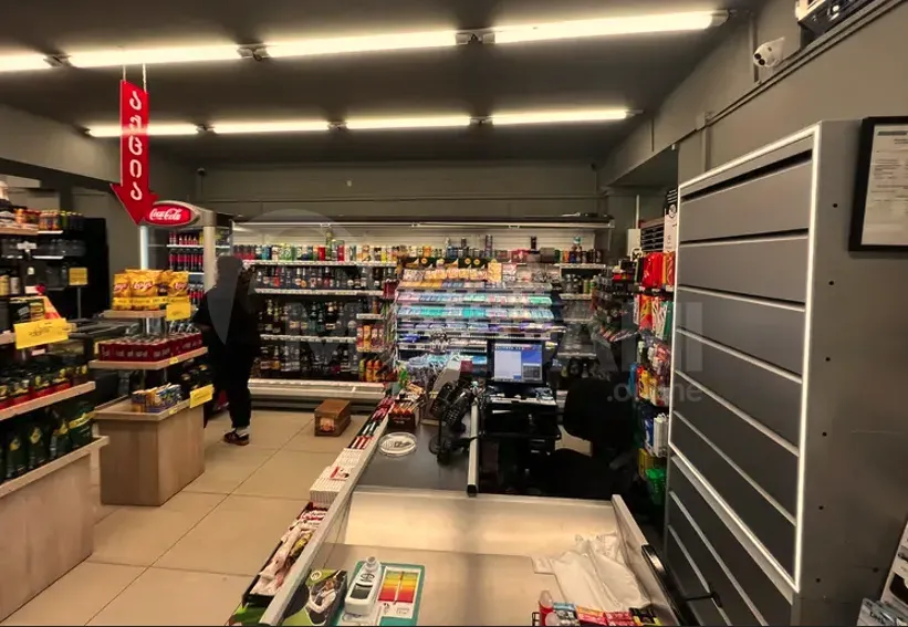 Сдается универсальное коммерческое помещение на Сабуртало Тбилиси - изображение 1