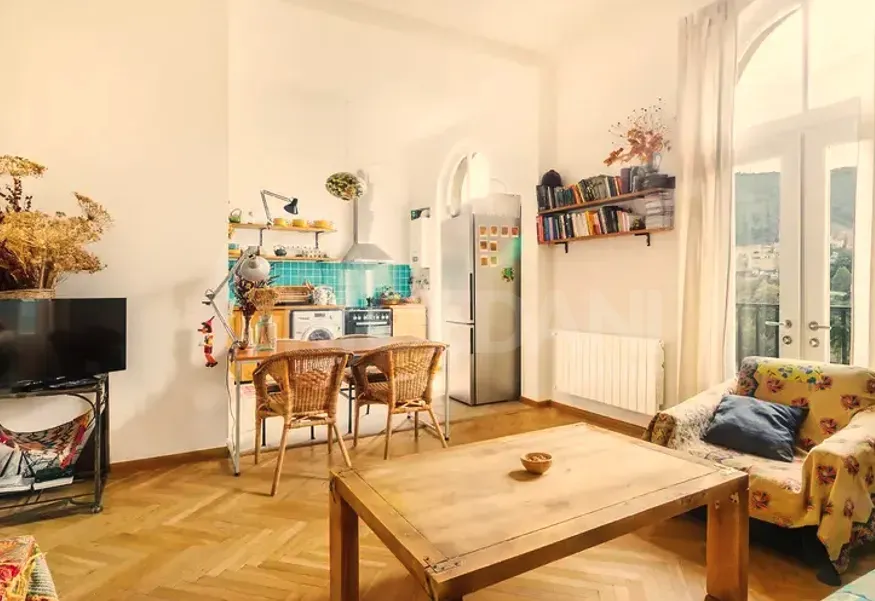 ქირავდება 2 ოთახიანი ბინა 70მ² 7/7 სართ თბილისი - photo 3