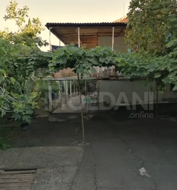 Продам Дом 763м² Тбилиси - изображение 1