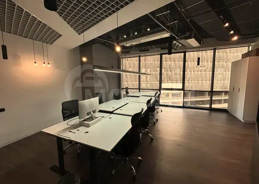 Сдается в аренду торгово-офисное помещение. Тбилиси - изображение 1