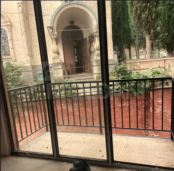 Apartments For Sale two-room 50м² 4/6 floor Tbilisi - photo 1