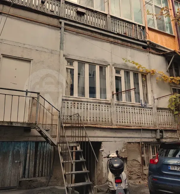 იყიდება 4 ოთახიანი ბინას 86მ² 2/3 სართ თბილისი - photo 2