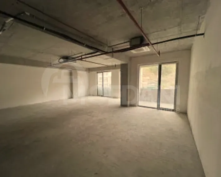 Сдается универсальное коммерческое помещение Тбилиси - изображение 1