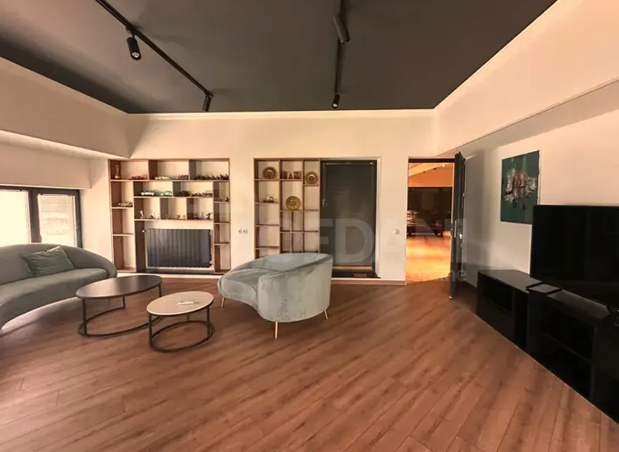 Იყიდება მთლიანი შენობა კომერციული ფართი დიღმის მასივში თბილისი - photo 2