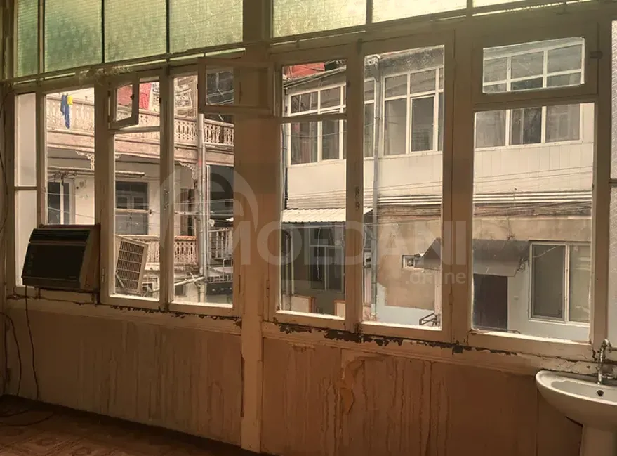 Продам 3-комн. квартиру 60м² 2/4 эт. Тбилиси - изображение 4