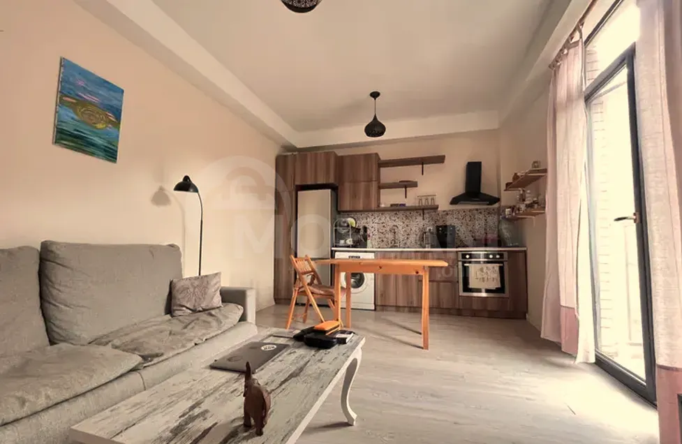 იყიდება 2 ოთახიანი ბინას 84.5მ² 8/10 სართ თბილისი - photo 2