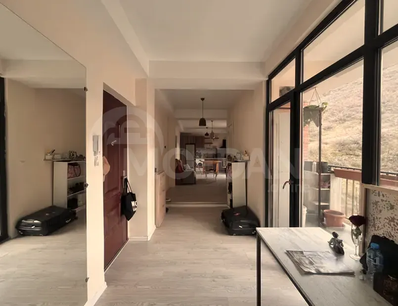 იყიდება 2 ოთახიანი ბინას 84.5მ² 8/10 სართ თბილისი - photo 8