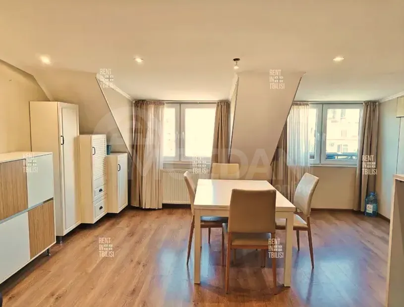 იყიდება 2 ოთახიანი ბინას 62მ² 8/9 სართ თბილისი - photo 6