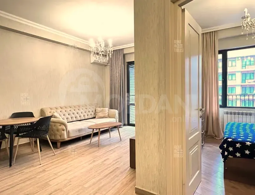 ქირავდება 2 ოთახიანი ბინა 50მ² 8/10 სართ თბილისი - photo 2