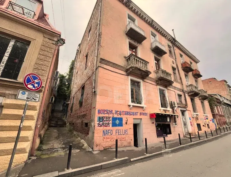 Сдам 1-комн. квартиру 44м² 1/4 эт. Тбилиси - изображение 1