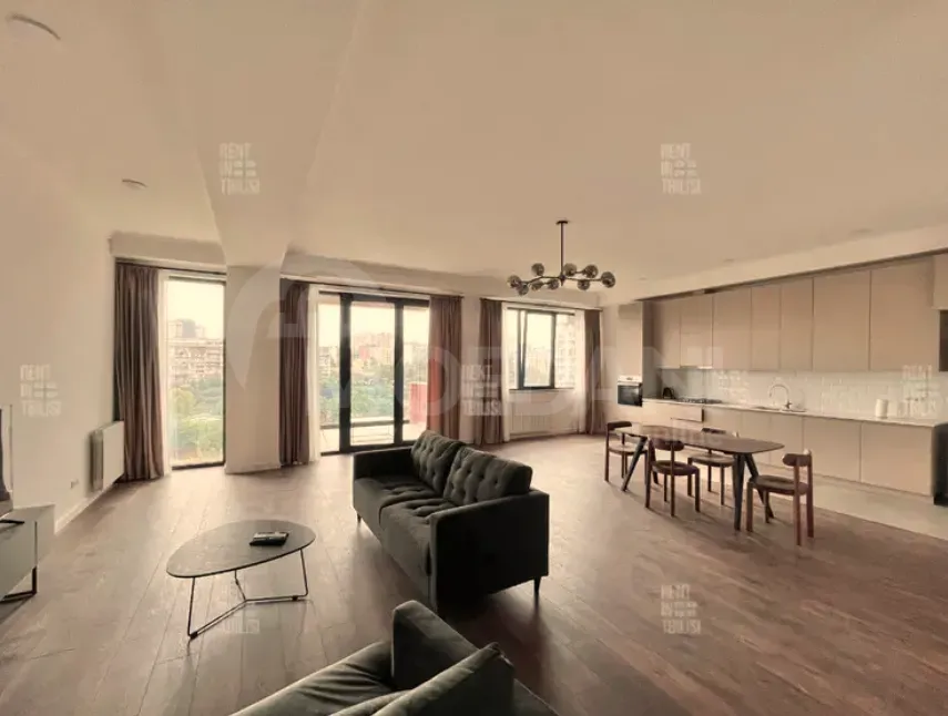 ქირავდება 2 ოთახიანი ბინა 138მ² 2/5 სართ თბილისი - photo 1