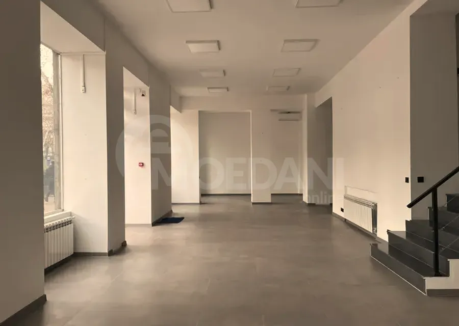 Сдается универсальное коммерческое помещение на Сабуртало Тбилиси - изображение 3