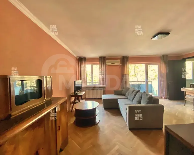 იყიდება 3 ოთახიანი ბინას 72მ² 6/9 სართ თბილისი - photo 1