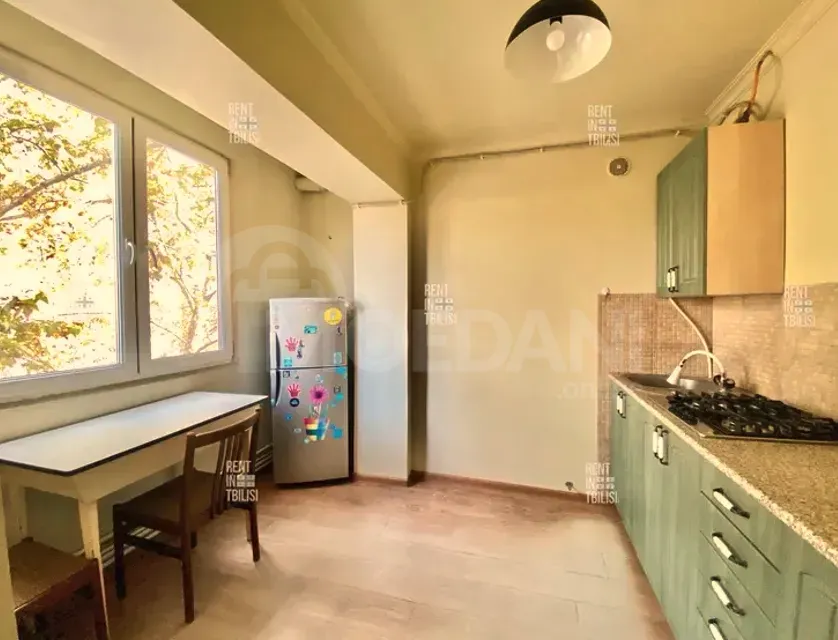 იყიდება 3 ოთახიანი ბინას 72მ² 6/9 სართ თბილისი - photo 2