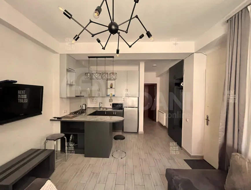 Продам 2-комн. квартиру 35м² 1/2 эт. Тбилиси - изображение 1