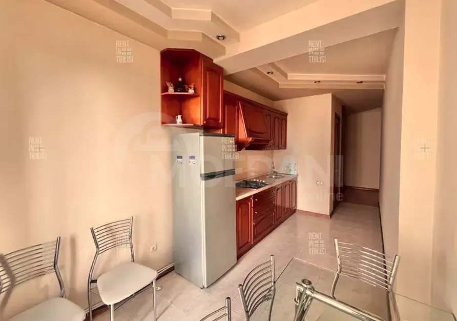 ქირავდება 2 ოთახიანი ბინა 80მ² 8/9 სართ თბილისი - photo 2