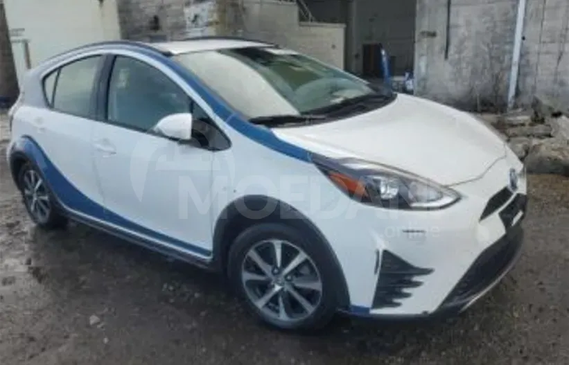 Toyota Prius 1.5L 2018 Тбилиси - изображение 7